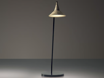 UNTERLINDEN - LED brass table lamp by Artemide