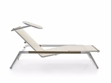 MIRTO OUTDOOR - Recliner garden daybed with sunshade by B&B Italia Outdoor