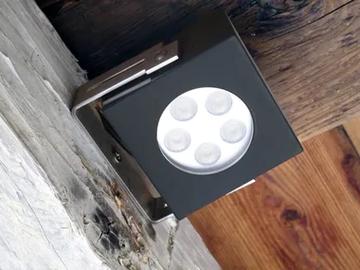 CUBETTO - LED wall-mounted aluminium spotlight by Brillamenti