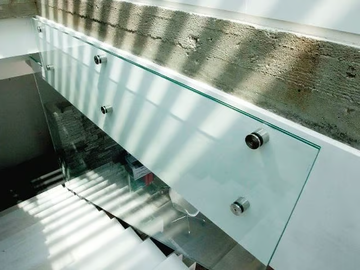 Glass for stairs - Glass staircase Component by Capoferri Serramenti
