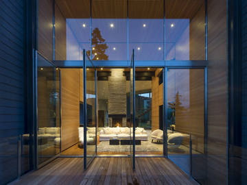 M55 - Metal horizontally pivoted window by Capoferri Serramenti