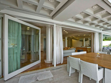 SC80-100 - Wooden horizontally pivoted window by Capoferri Serramenti