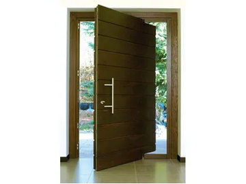 Pivot entry door - Pivot exterior pine entry door by CARMINATI SERRAMENTI