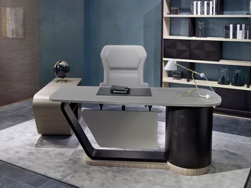 2019 - Wooden executive desk with drawers by Carpanelli