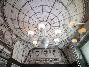 WALK IN THE GALLERY - Wallpaper _ creativespace by Creative Space