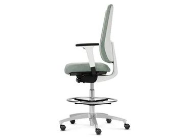 INDEED WHITE - Swivel height-adjustable fabric office chair with 5-Spoke base by Dauphin