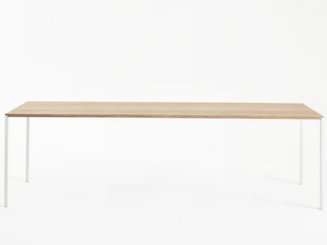 25 - Rectangular table by Desalto