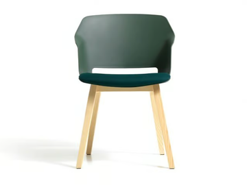 CLOP - Polypropylene chair with integrated cushion by Diemme
