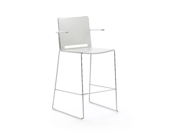 LAFILÒ PLASTIC - Polypropylene stool with armrests with back by Diemmebi
