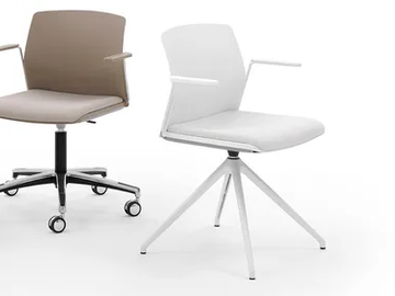 LIBRA EASY SOFT - Swivel plastic chair with integrated cushion and armrests by Diemmebi