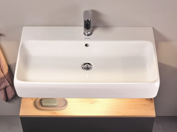 QATEGO - Ceramic washbasin with overflow by Duravit