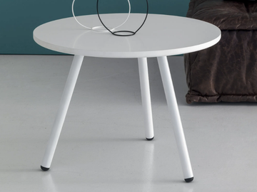 High side table - Round melamine and metal high side table by DVO