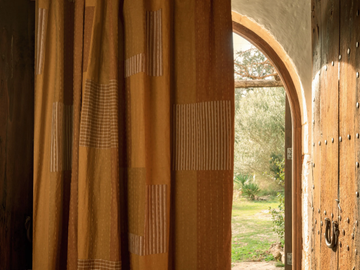 BALÉARES - COSTA - Hand embroidered fabric for curtains by Élitis