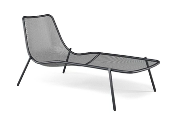 ROUND - Stackable sunbed by Emu