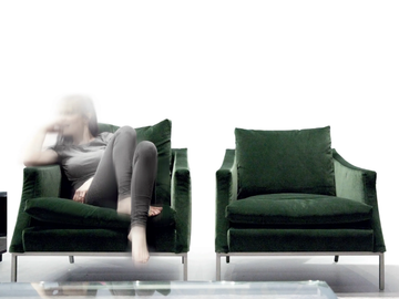 LEGENDA - Upholstered armchair with armrests by ERBA ITALIA