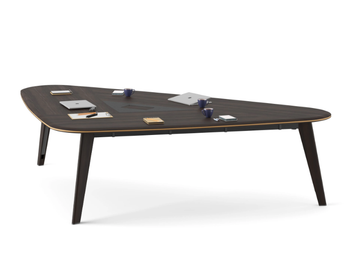 TRIAD - Triangular wooden meeting table by Ersa