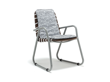 SUNSET - Sled base aluminium and mahogany garden chair by Exteta