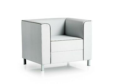 AT LOUNGE - Upholstered armchair with armrests by FANTONI
