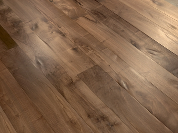 WOOD PLANKS FLOOR ANTIQUE CA' VENIER - Walnut flooring by FOGLIE D'ORO