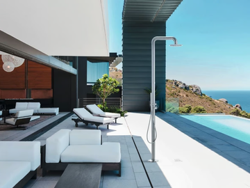 Outdoor shower - Steel outdoor shower with diverter by Gruppo Geromin