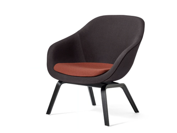 ABOUT A LOUNGE CHAIR AAL83 - Upholstered easy chair with armrests by Hay