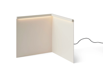 LBM CORNER - LED plate table lamp by Hay