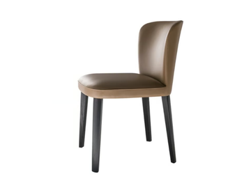 NAO - Upholstered leather chair by HC28