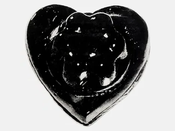 BLACK JELLO HEART - Handmade wool rug by HENZEL STUDIO