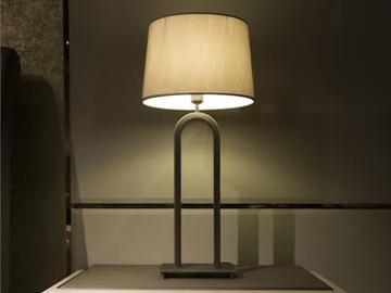HAUSSMANN - Metal table lamp with fixed arm by HUGUES CHEVALIER