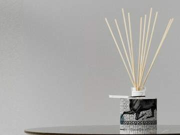 HERE & NOW Prestige - Uva e Mirtilli - Natural stone Air freshener dispenser by IWISHYOU