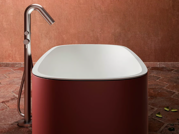 BLONDECRAZY - Freestanding oval Ksolid bathtub by Karol