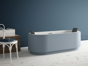 YUMA C - Freestanding oval Kcryl bathtub by Karol