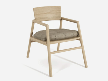 CIRCA17 - Wooden easy chair with armrests by KARPENTER