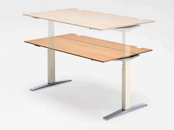 TABLE.T - Height-adjustable wooden office desk by König Neurath
