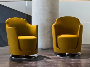 FOLIES - Swivel fabric armchair with armrests by La Cividina