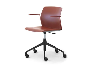 OCEAN - Recycled plastic office chair with 5-Spoke base by Leyform