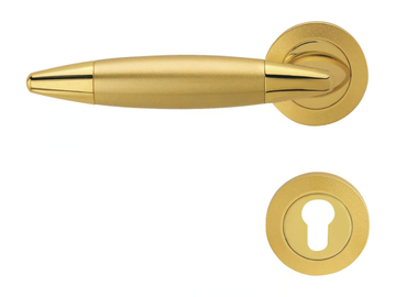 HAVANA - Classic style brass door handle on rose with lock by LINEA CALI'