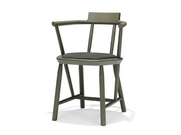 OISEAU - Solid wood chair with armrests with integrated cushion by Linteloo