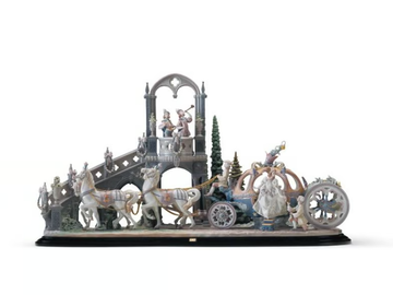 CINDERELLA'S ARRIVAL - Porcelain decorative object by Lladró