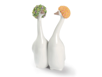 GOOSSIPING GEESE ORANGE AND GREEN - Porcelain decorative object by Lladró