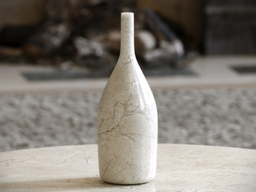 FRIZZANTE - Crema Marfil marble decorative object by LUSSO