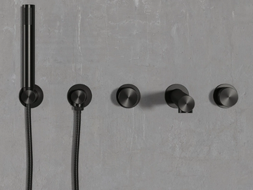 URBAN - 5 hole wall-mounted bathtub set with hand shower by LUSSO