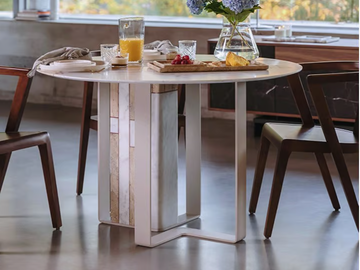ECO-NIBBLES - Round marble table by Maami Home