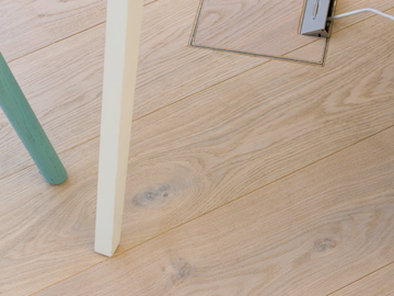 OAK CHARACTER - EXTREME WHITE OIL - Oak flooring by Mafi