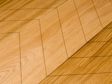 OAK CLEAR CARVING CHEVRON I - NATURAL - Oak flooring by Mafi