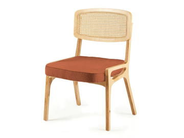 KARL - Solid wood chair with integrated cushion by Mambo Unlimited Ideas