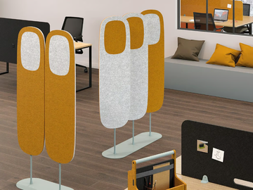 WINDO - Sound absorbing freestanding recycled PET office screen by Manade
