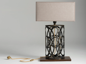 VIOLANTE - Metal table lamp by Mantellassi 1926