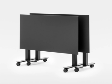 FOLLOW TILTING - Folding rectangular office desk with casters by Mara