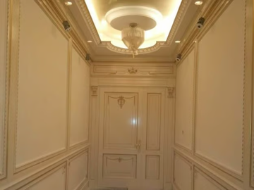 CUSTOM - Wooden boiserie by Martini Interiors